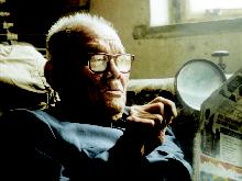 �����Ŵ��R���Գ��x��