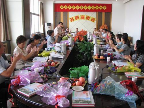 ��Մ���F(xi��n)�� (С�D)