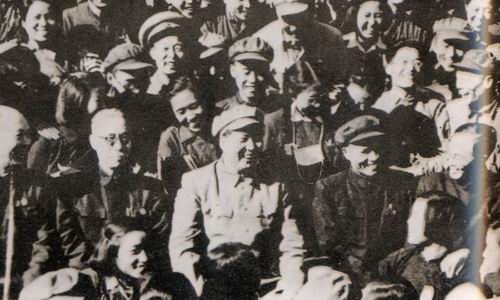 1950��9�����R�������L���ֹ��r(n��ng)������(hu��)�h��ë�ɖ|��ϯ�H�R��(hu��)�h��Ҋ���R��������82퓣�