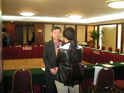 ȫ�����f(xi��)ί�T���^������ý�w���L.