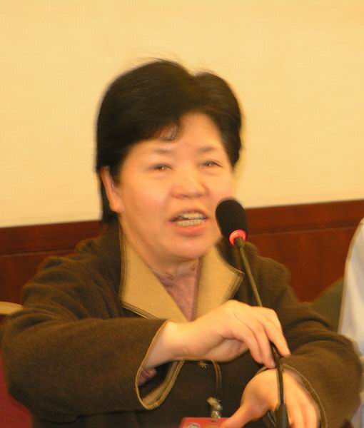 ƈ������Ŀǰ����(sh��)���k��У�ČW(xu��)���ں�������g����ُ(g��u)�I(m��i)��r(ji��)�Ļ�܇(ch��)Ʊ���@��������������k�W(xu��)У��Ȼδ�ܫ@���c���k�W(xu��)Уͬ�ȵ����ߴ����ĬF(xi��n)����ϣ���������P(gu��n)ע���@һ�c(di��n)��߀���k�W(xu��)У�W(xu��)���ԑ�(y��ng)�еę�(qu��n)����