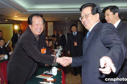 ��ǰ������Ҫ���c���c�t����ϯ����