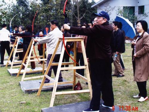 �����Έ@���