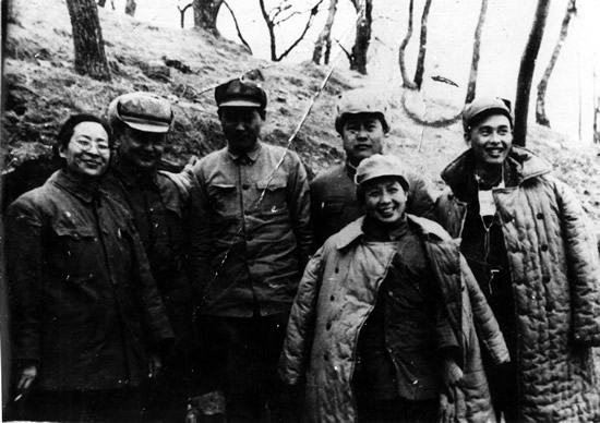 5�������M(j��n)���������ם�������һ���������M(j��n)�����Ї����񸰳�ο���F(tu��n)ȥ���rǰ��ο����