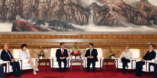 4��16�����й����뿂��ӛ���\���ڱ����������Õ�Ҋ�Ї������h�s�u��ϯ�B��(zh��n)�ͅ��Ӄɰ���(j��ng)�Q(m��o)Փ�����_��������ʿ�����A��ӛ�߷����x�z