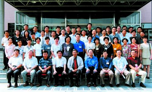 2000��9�£����M(j��n)ȫ��(gu��)ʡ��(j��)�M���k����������Ӗ(x��n)���Ӱ��